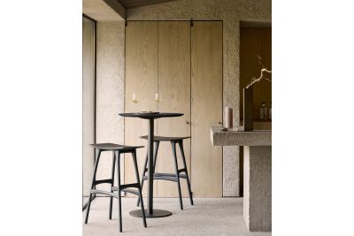 Ethnicraft Blend bar table in oak black