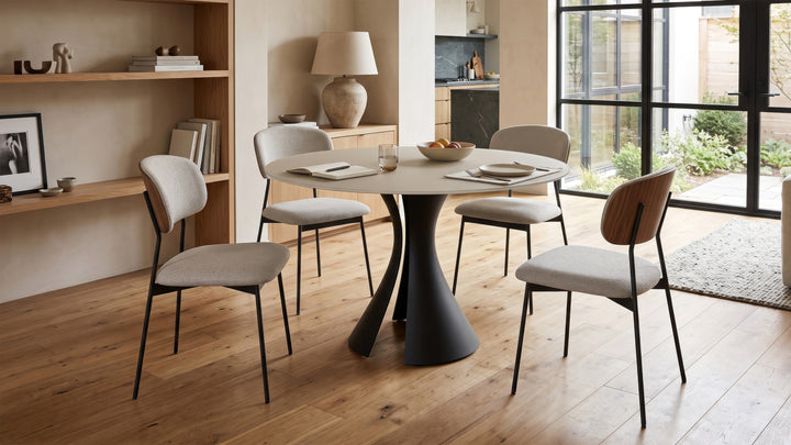 Bloom 7720 48" Round Dining Table lifestyle