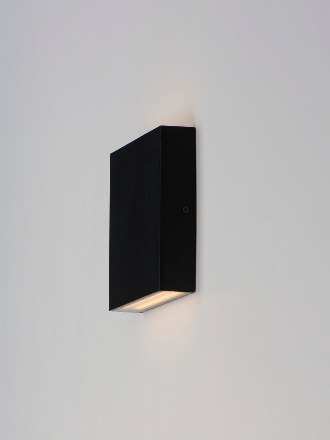 Brik 4.75" LED Outdoor Wall Sconce by ET2 Lighting, styled view 6