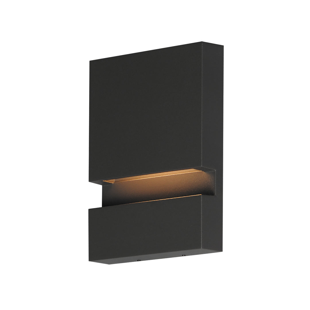 Brink LED Outdoor Sconce by ET2 Lighting in Black, front view