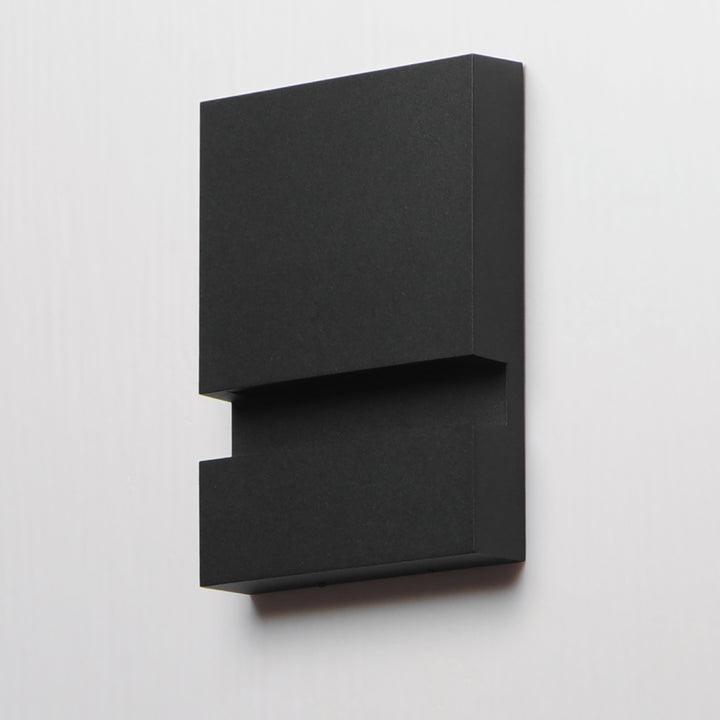 Brink LED Outdoor Sconce by ET2 Lighting, styled view 3