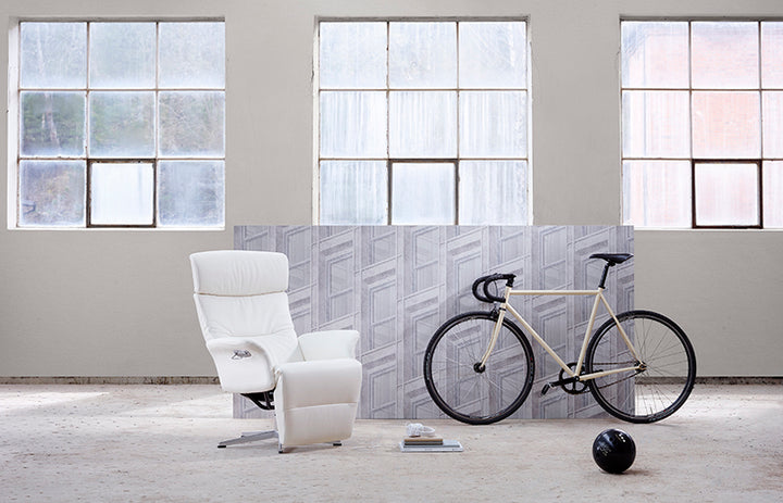 Master Classic Recliner by Conform Conform