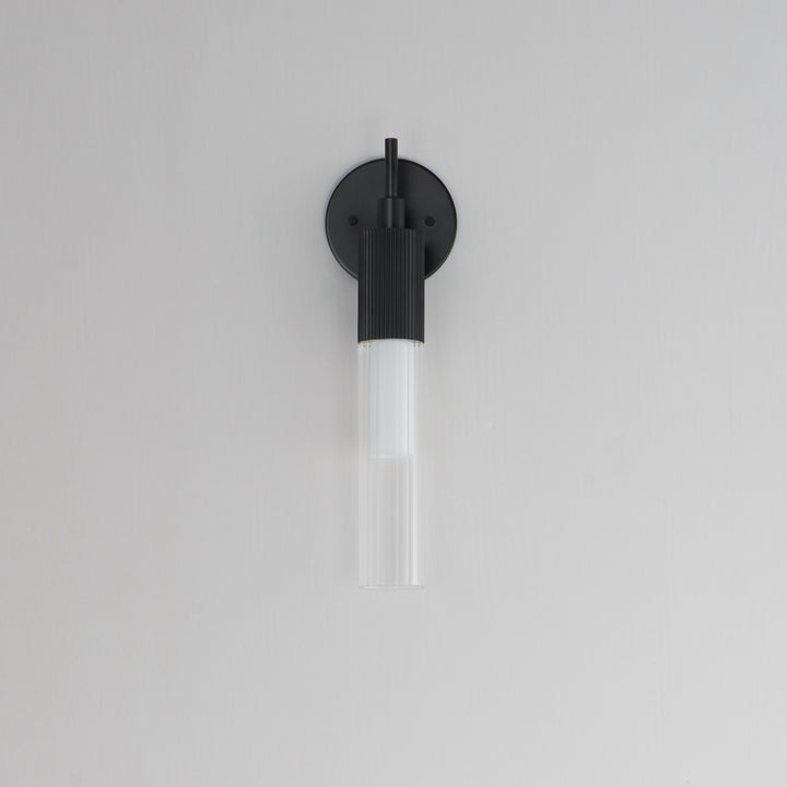 Reeds LED Sconce by Studio M Lighting – lifestyle
