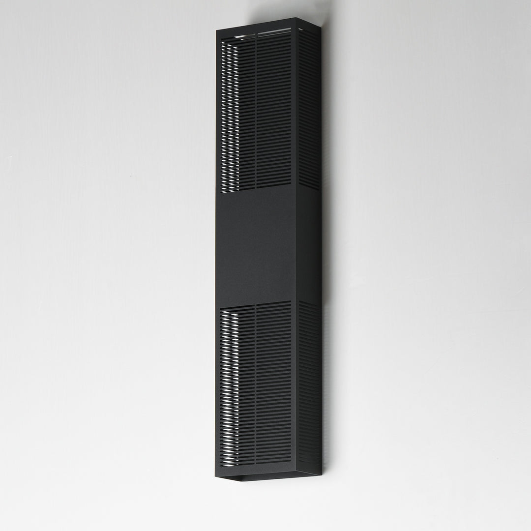 Grate 30 LED Outdoor Wall Sconce by Studio M Lighting – lifestyle