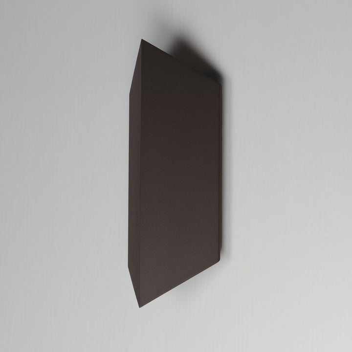 Fractal LED Outdoor Sconce 451562 by Studio M Lighting – lifestyle