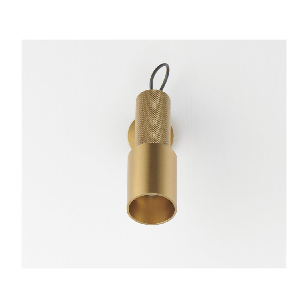 Handler Indoor LED by Studio M Lighting