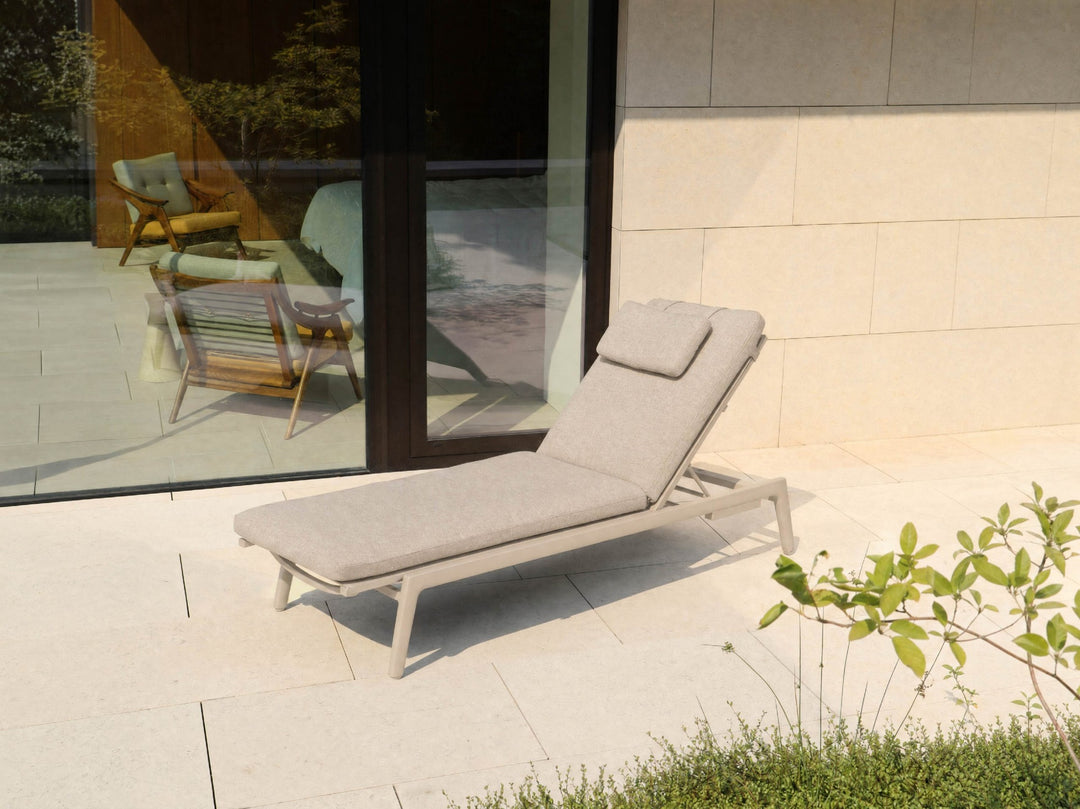 Tolo Outdoor Lounge Chaise by Whiteline Modern Living – lifestyle