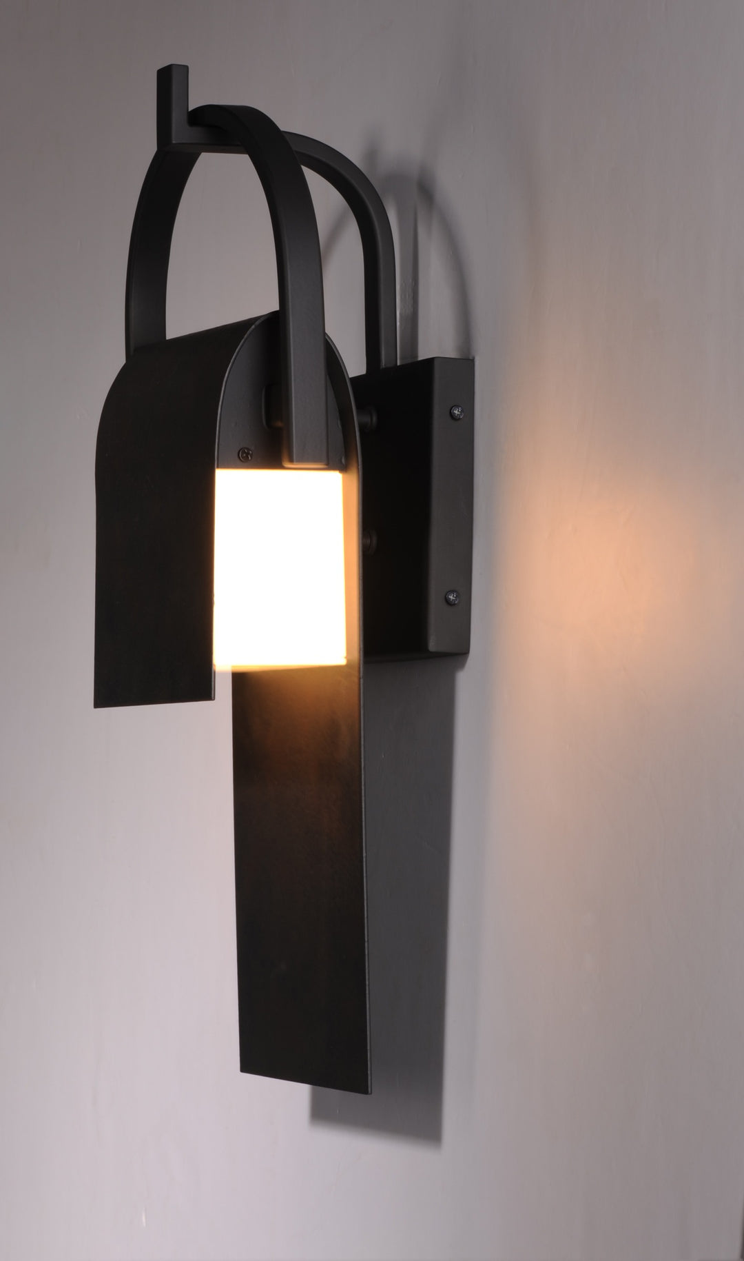 Laredo LED Outdoor Sconce 565595 by Studio M Lighting – lifestyle