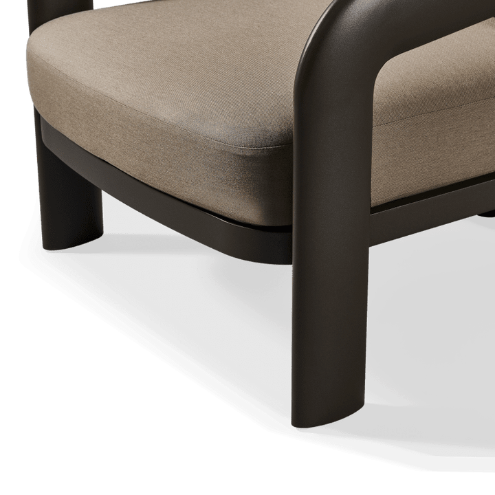 Chloe Aluminum Lounge Chair Outdoor Lounge Chairs Harbour Outdoor