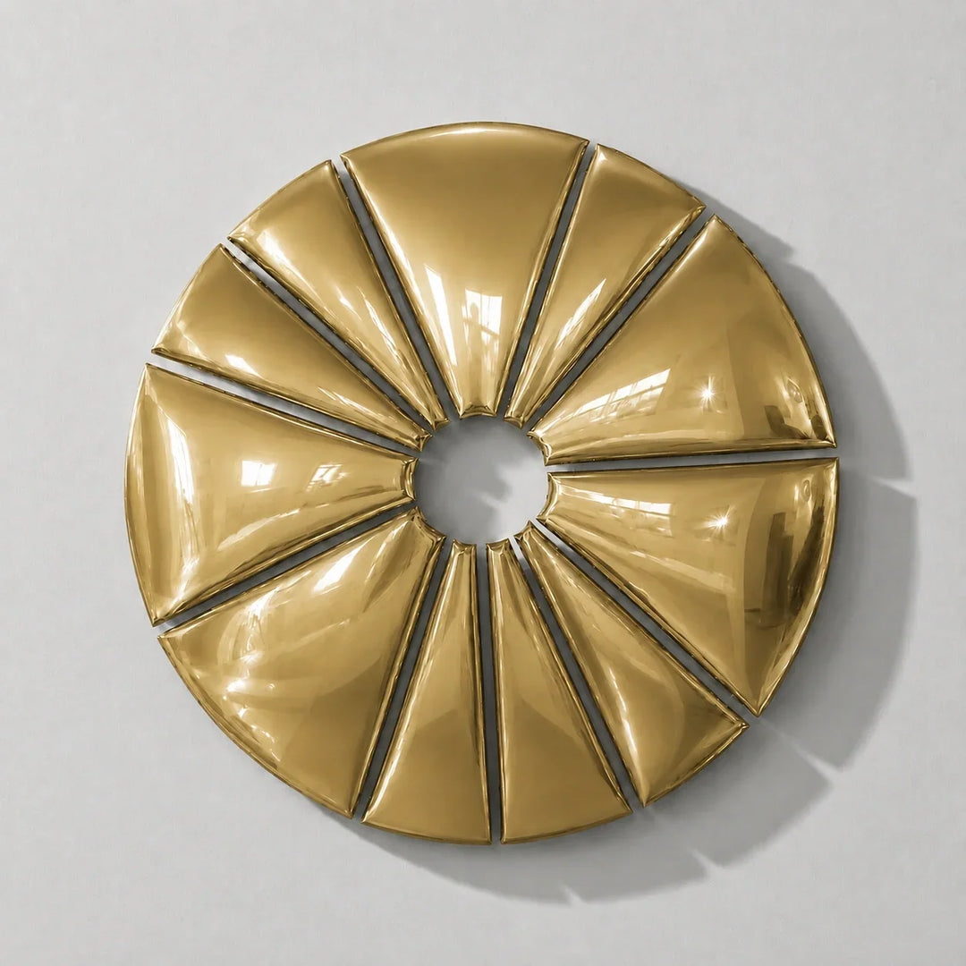 Chrome Continuum | Gold by Interior Moderna