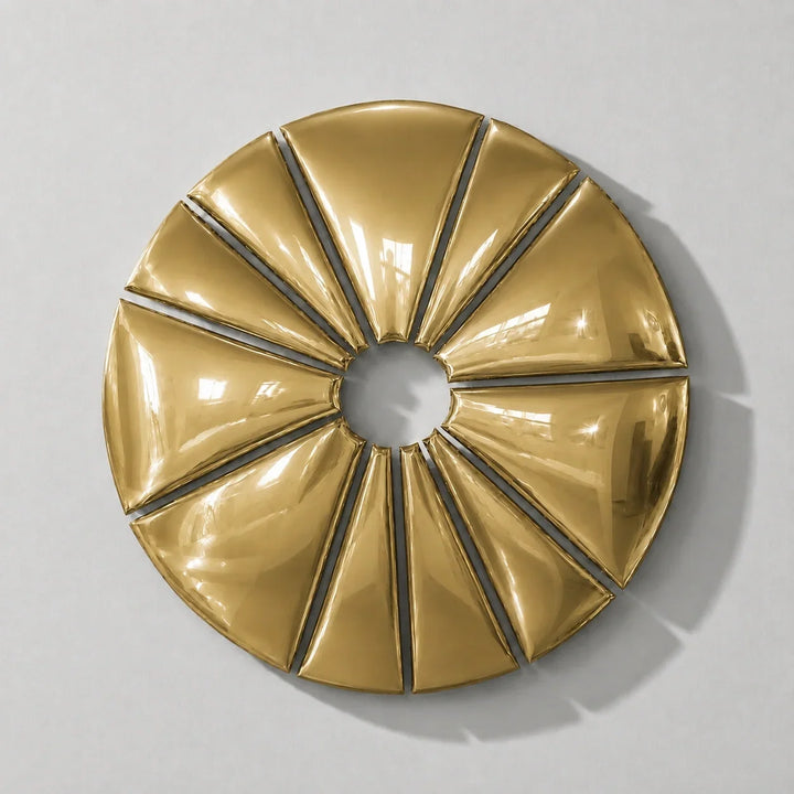Chrome Continuum | Gold by Interior Moderna