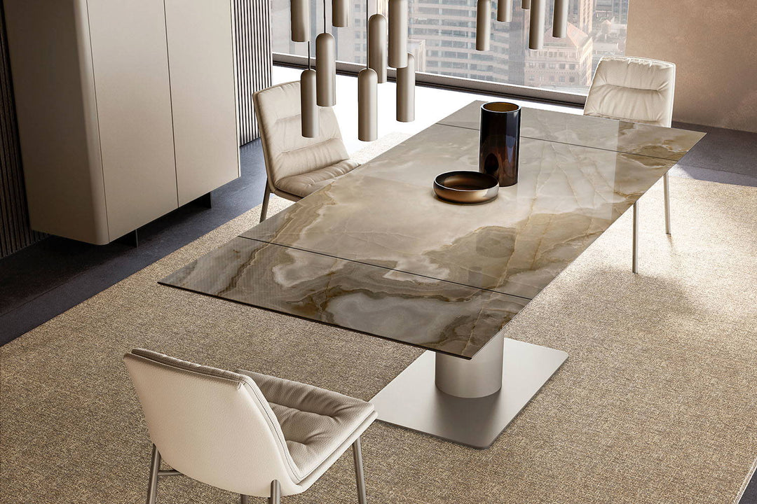Cilindro Dining Table