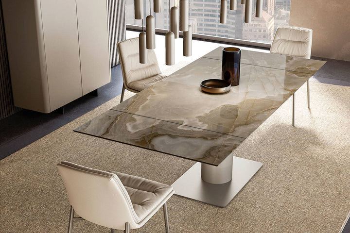 Cilindro Dining Table