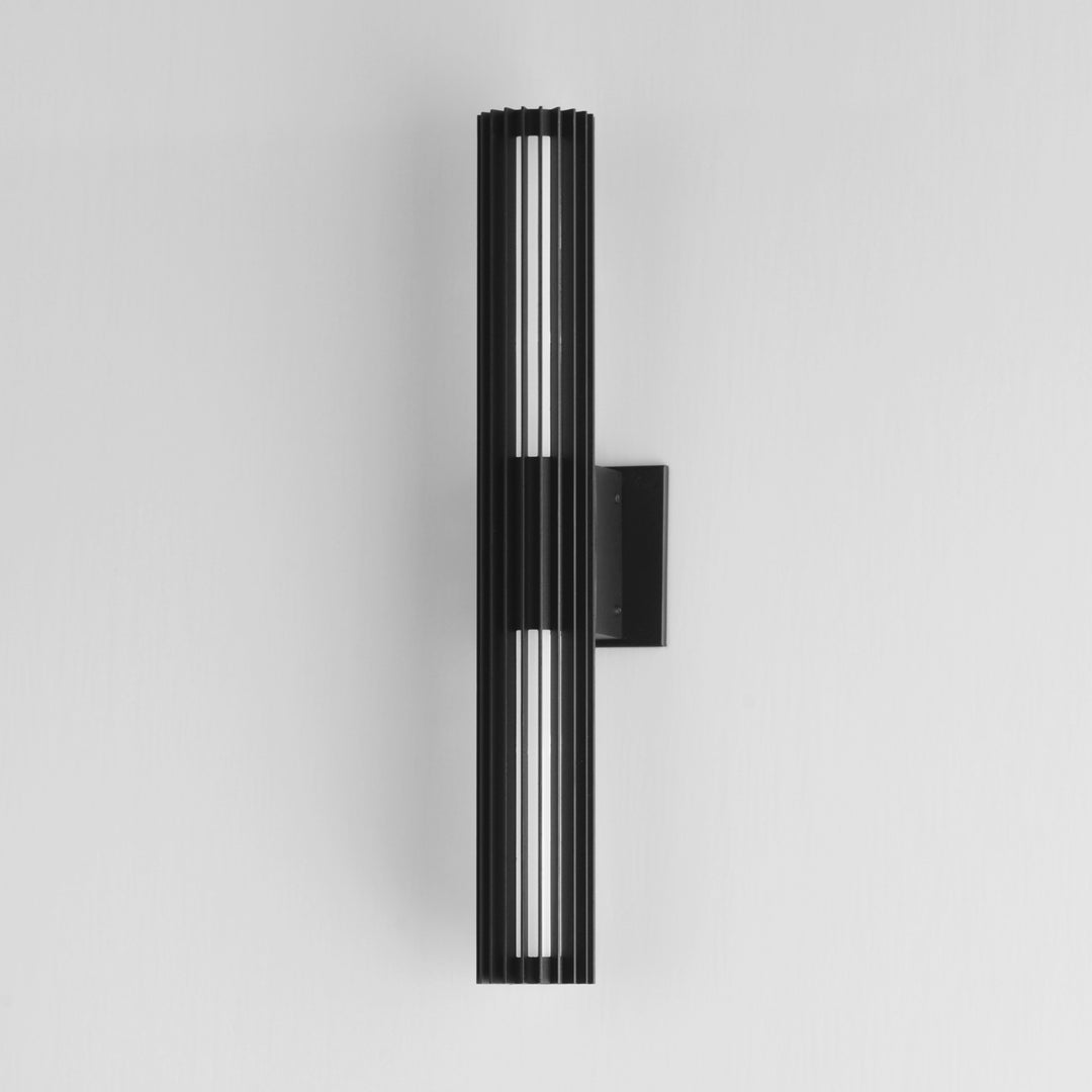 Citadel 24" LED Outdoor wall sconce by ET2 Lighting, styled view 4