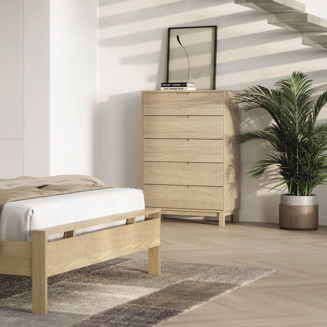 Copeland Oslo 5-Drawer Wide Chest image 4