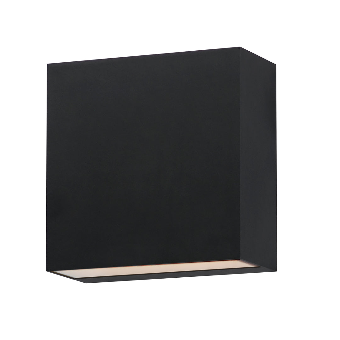 Cubed 5.5" LED Outdoor Sconce by ET2 Lighting in Black, front view