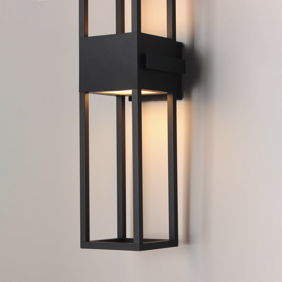 Strand VX 24 Outdoor LED Wall Sconce by Studio M Lighting – lifestyle