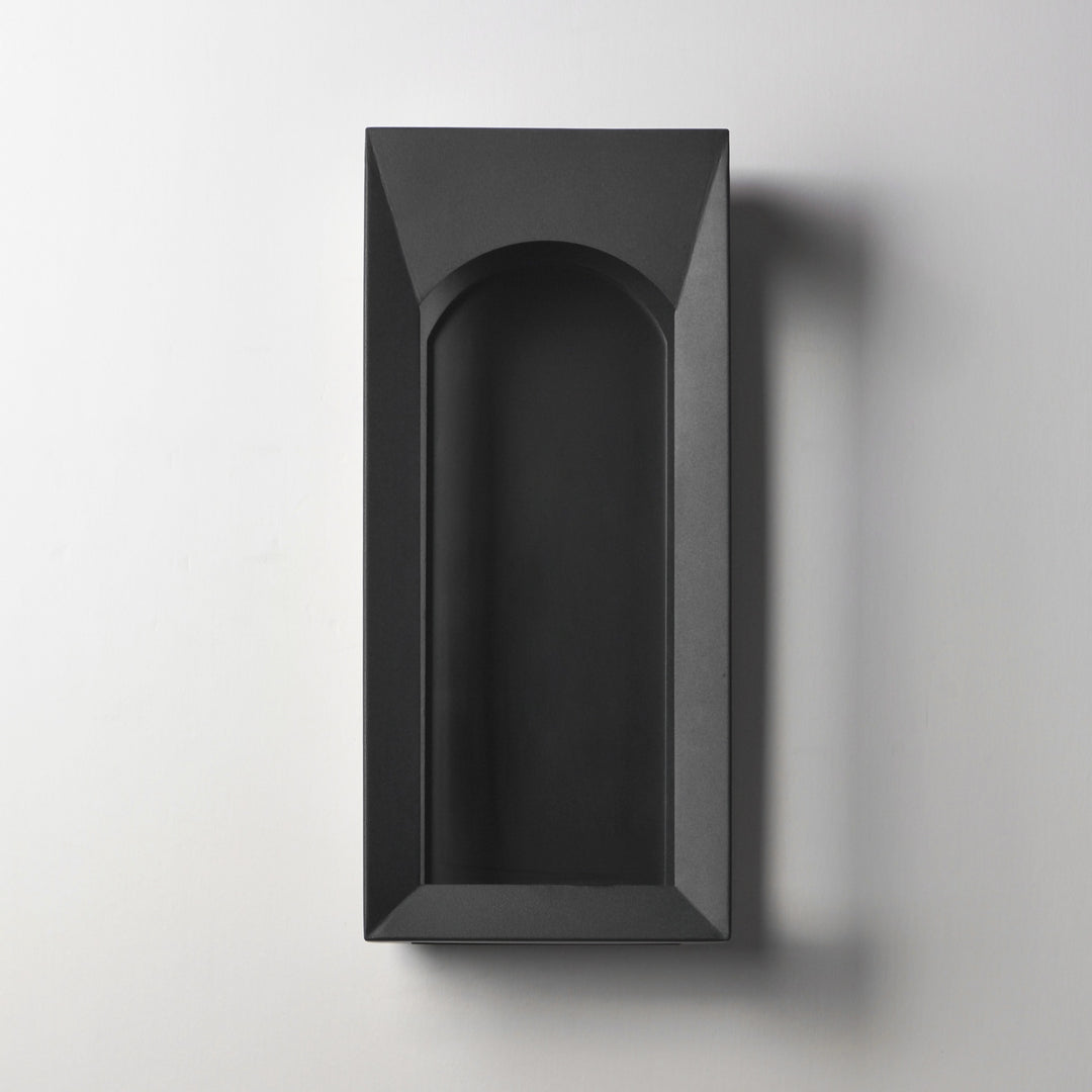 Brasilia Large LED Outdoor Sconce by Studio M Lighting – lifestyle