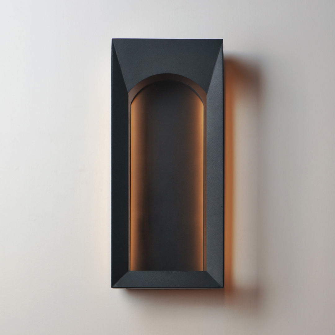 Brasilia Large LED Outdoor Sconce by Studio M Lighting – lifestyle