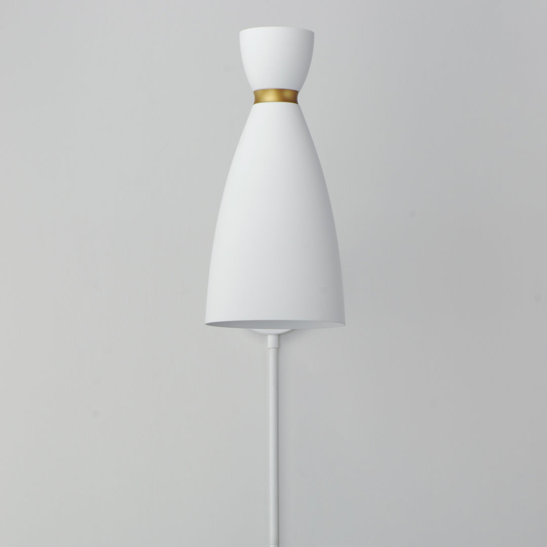 Carillon Articulating Wall Sconce by Studio M Lighting – lifestyle