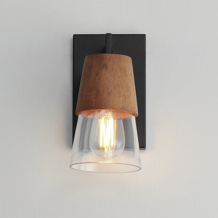 Carpenter 1-Light Bath Vanity by Studio M Lighting – lifestyle
