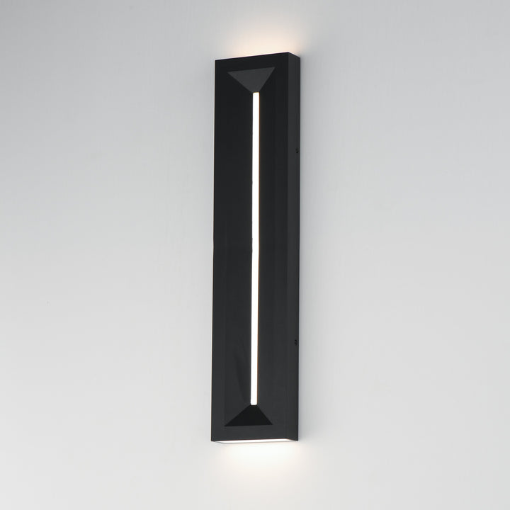 Fosso LED Outdoor Wall Sconce - 5cct by Studio M Lighting – lifestyle