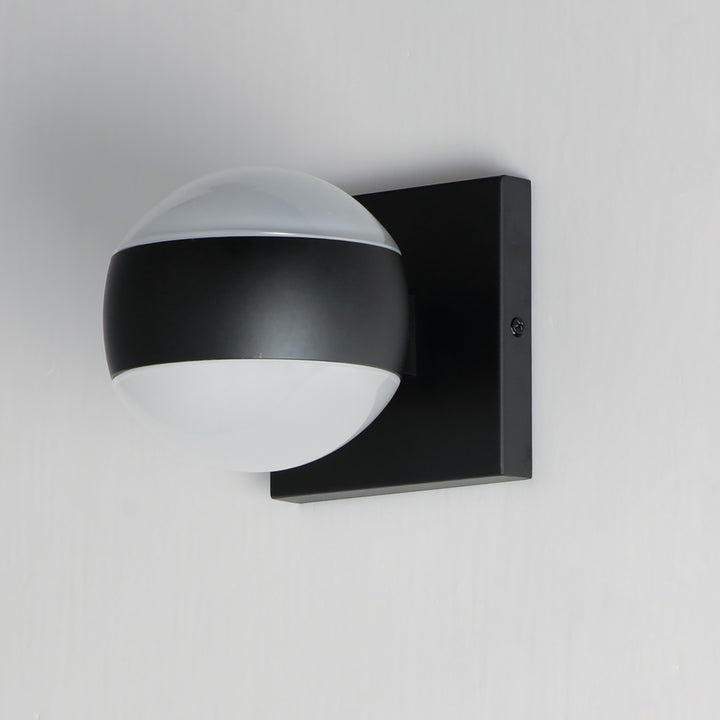 Modular Globe 2-Light LED Sconce by Studio M Lighting – lifestyle
