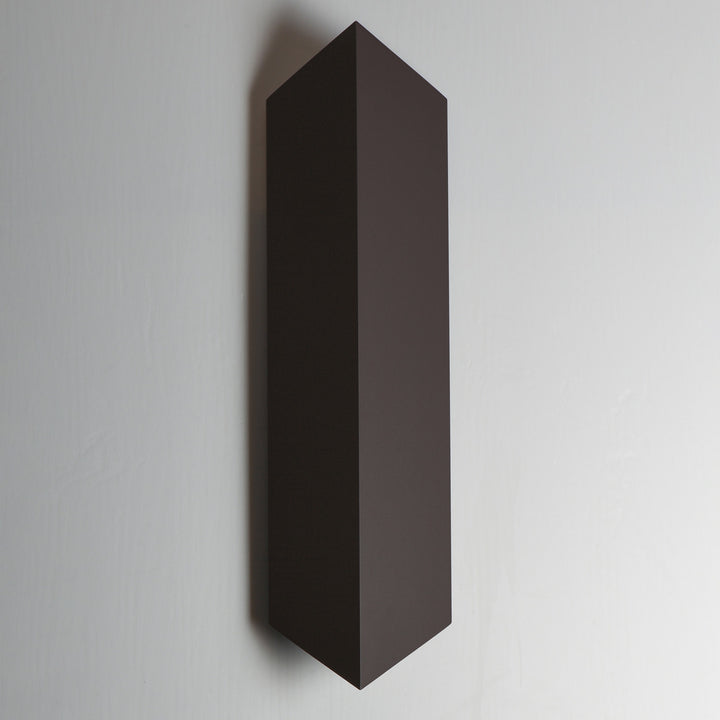 Fractal LED Outdoor Sconce 451564 by Studio M Lighting – lifestyle