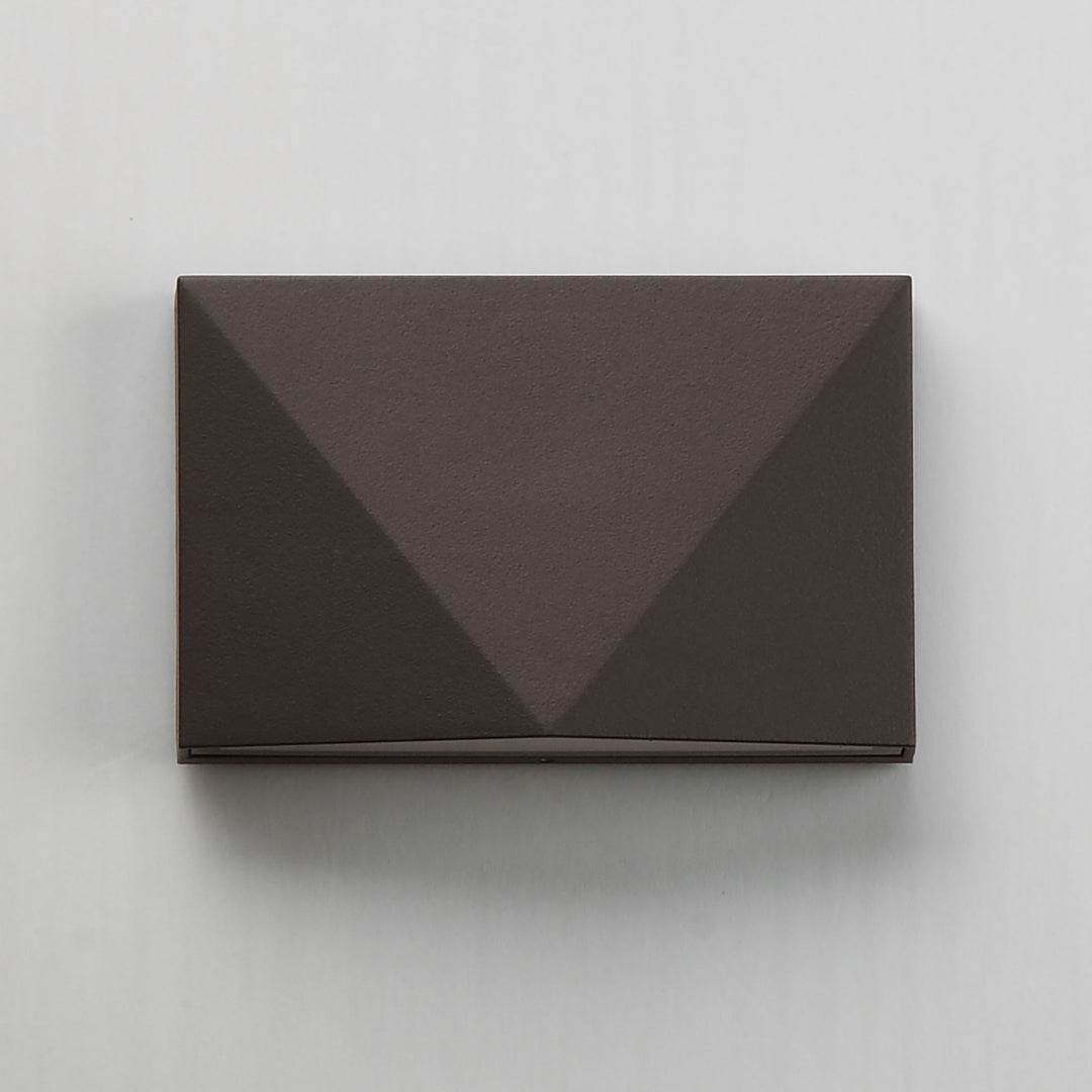 Fractal LED Step Light 3CCT by Studio M Lighting – lifestyle