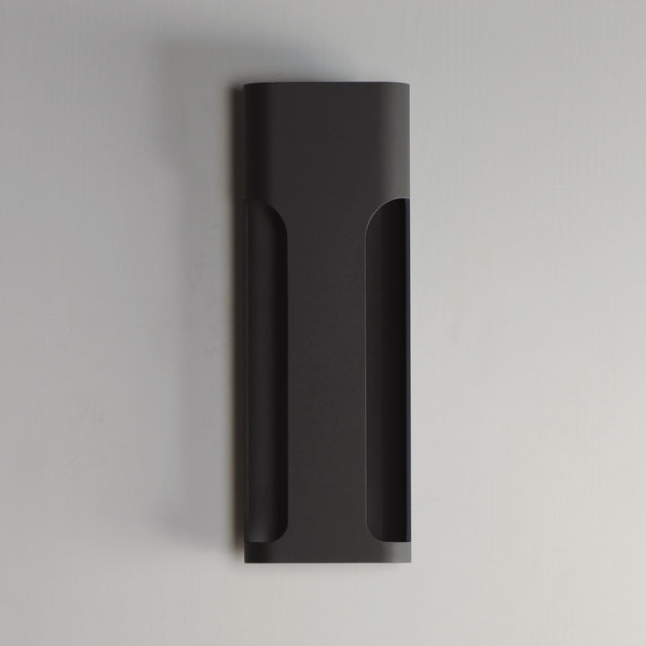 Maglev 18" LED Outdoor Wall Lamp by Studio M Lighting – lifestyle