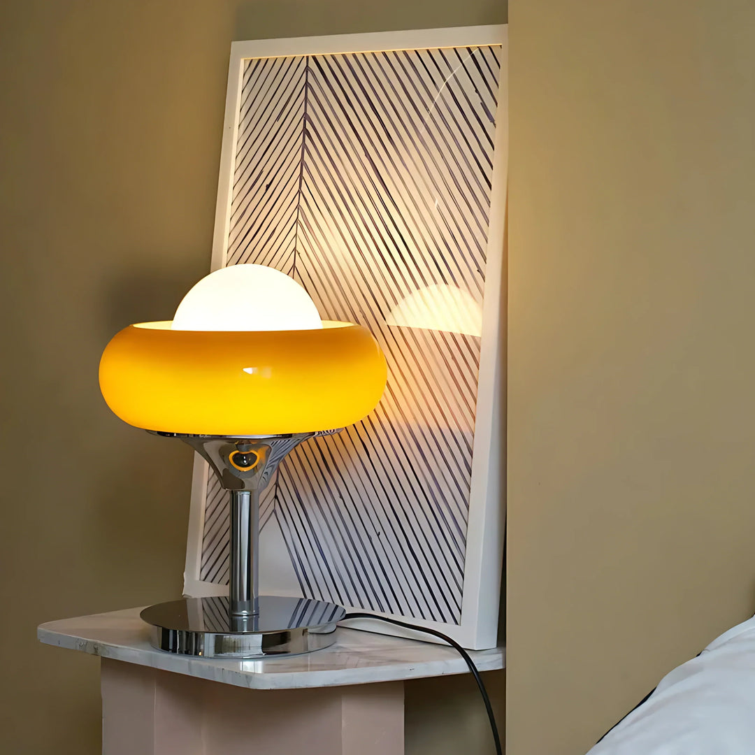 Sunburst Glow Table Lamp by Interior Moderna - view 5