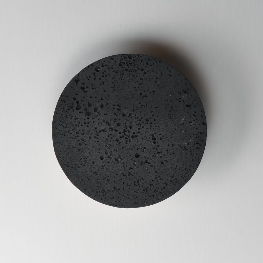 Discus 10" LED Outdoor Wall Sconce by ET2 Lighting, styled view 1