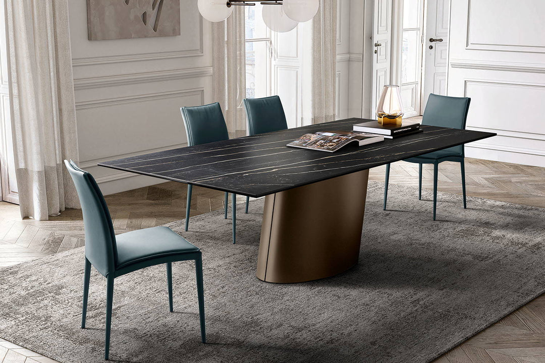 Dorado Dining Table