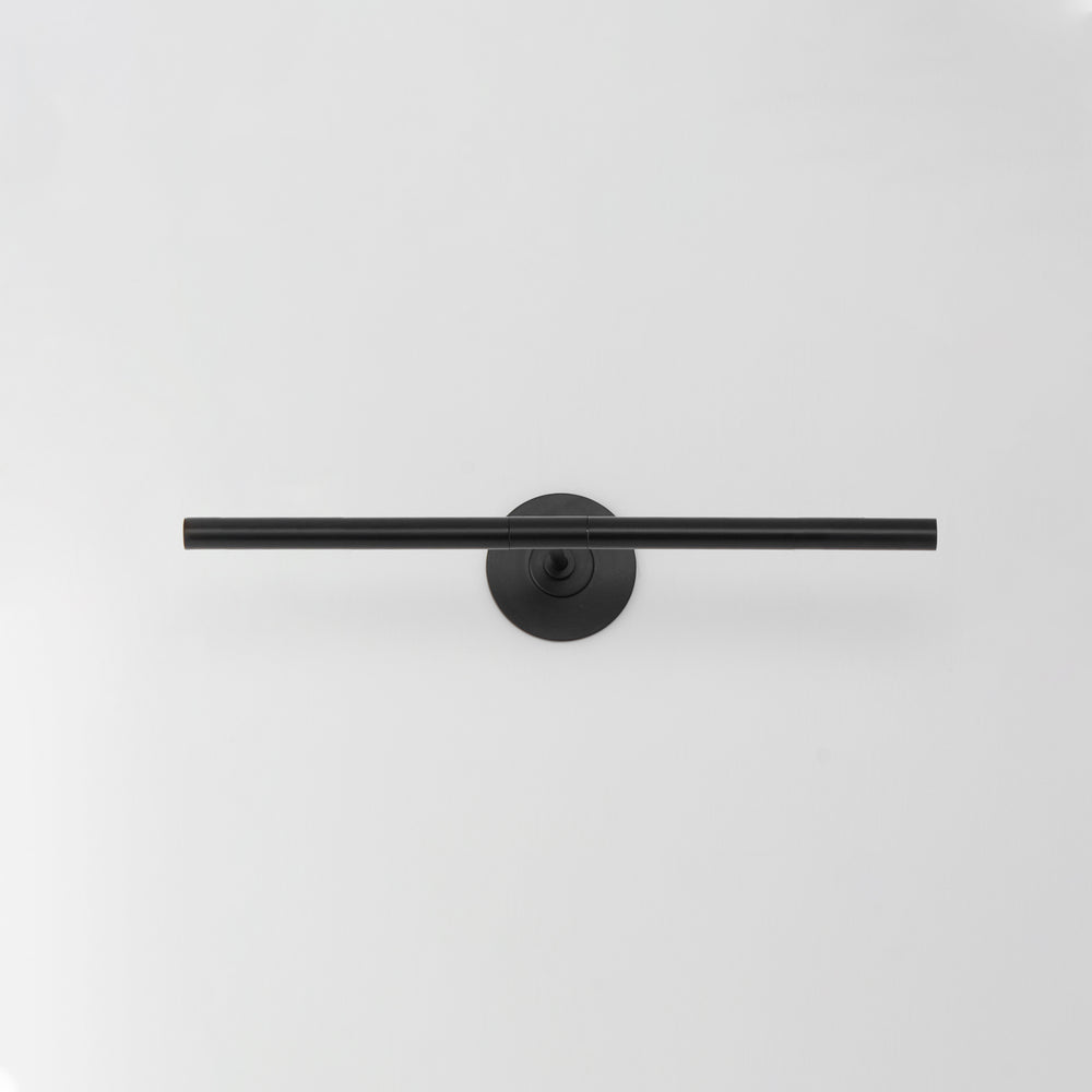 Dorian 24" Picture Light by ET2 Lighting, styled view 1