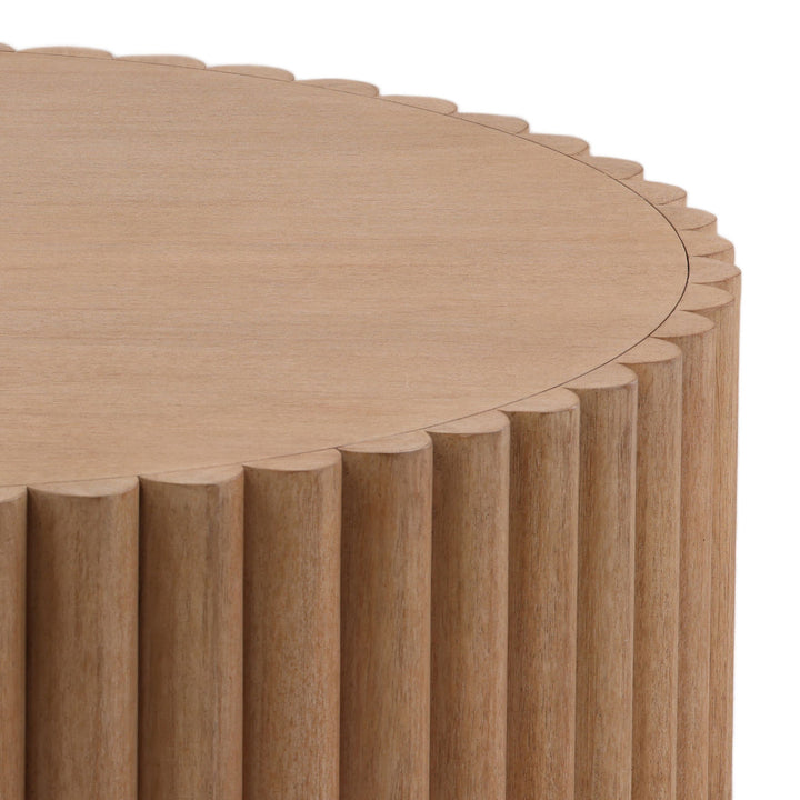 Huxley Oak Veneer Coffee Table, Light Warm Wash, detail 2 view