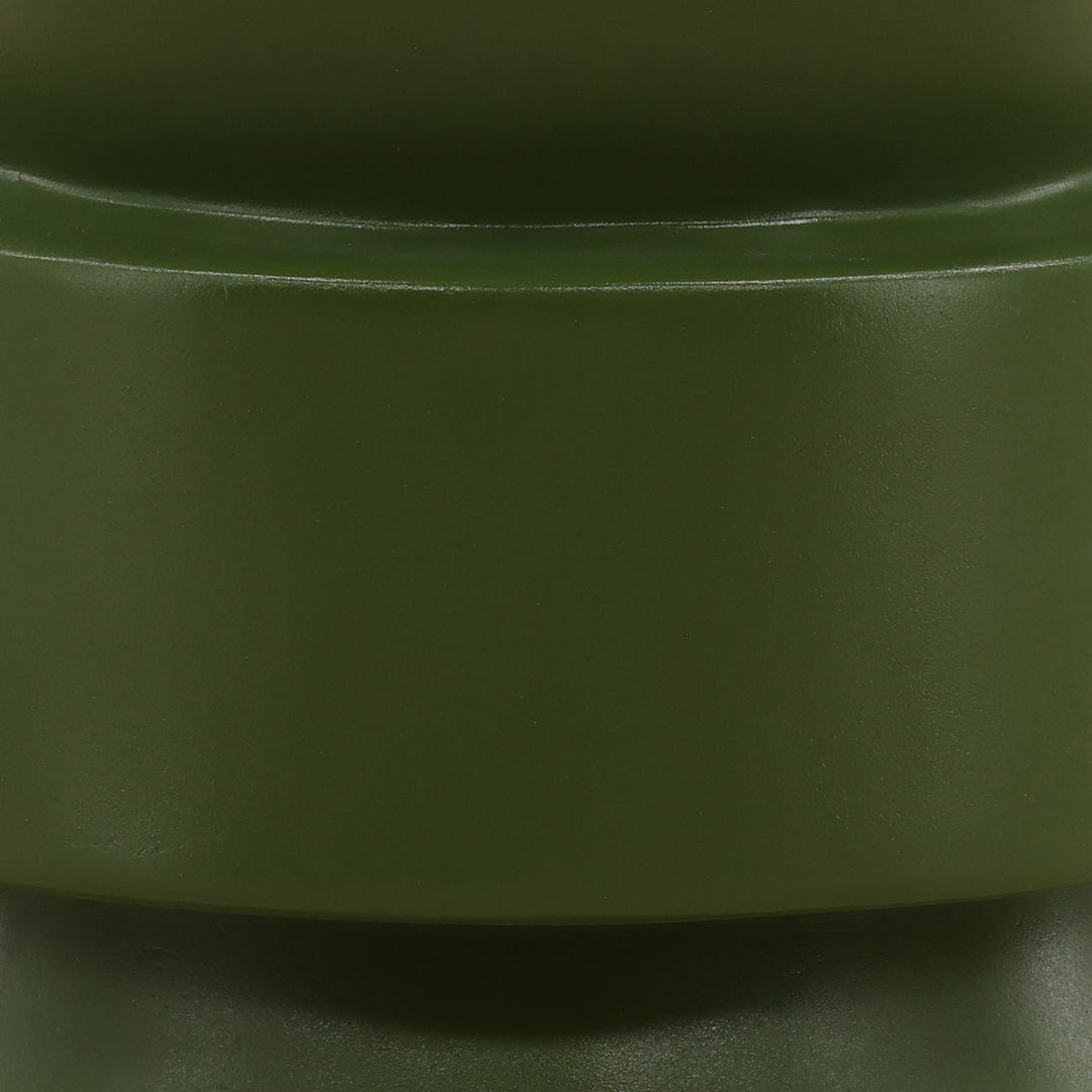 Mira Green Outdoor Side Table, detail 1 view