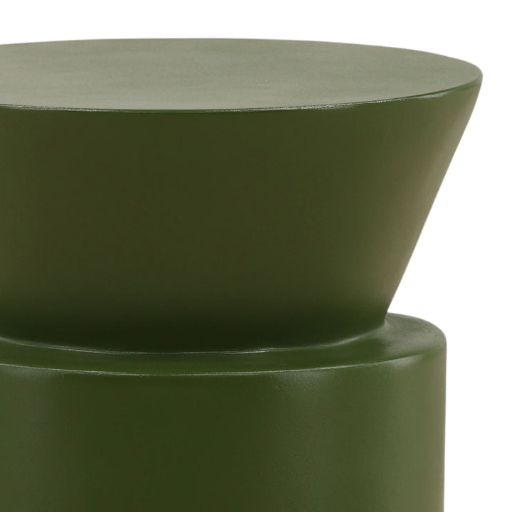 Mira Green Outdoor Side Table, detail 2 view