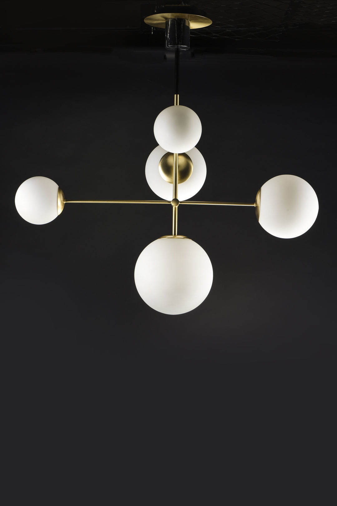 Vesper 5-Light pendant by Studio M Lighting – lifestyle