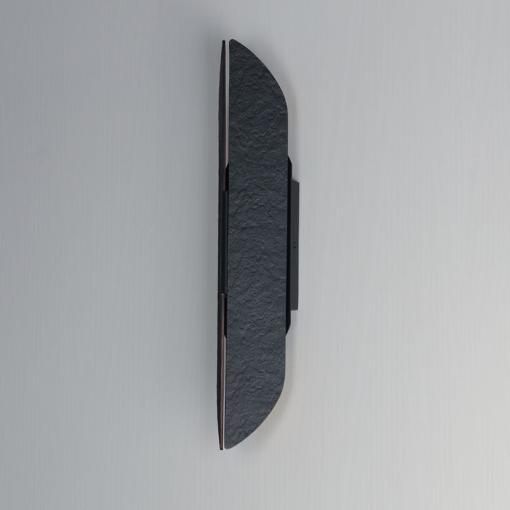 Tectonic 22 Outdoor LED Sconce by Studio M Lighting – lifestyle