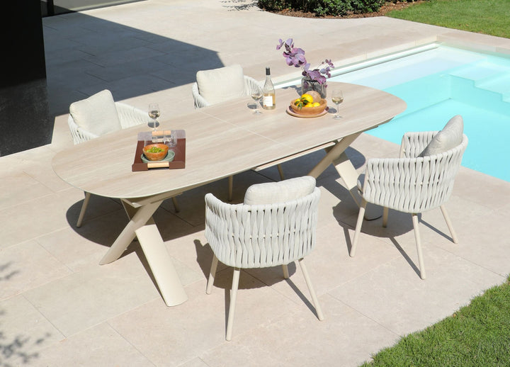 Albatros Oval Extendable Dining Table by Whiteline Modern Living – lifestyle