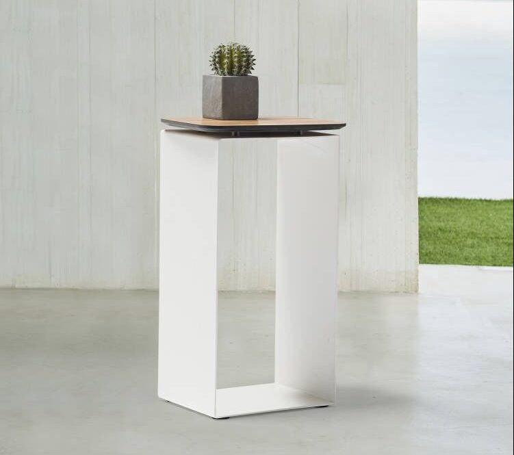 Petunia Side Table by Whiteline Modern Living – lifestyle