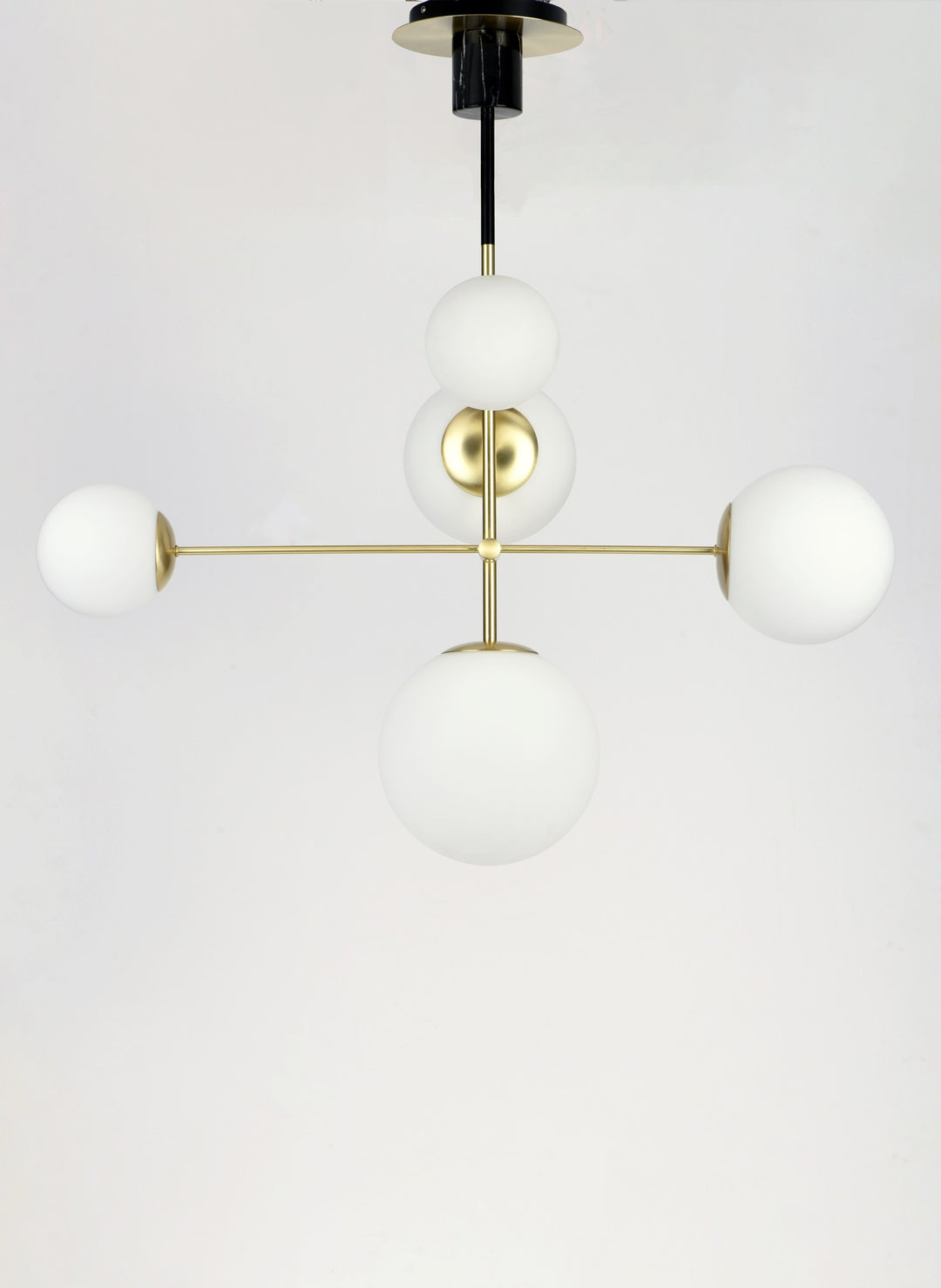 Vesper 5-Light pendant by Studio M Lighting – lifestyle