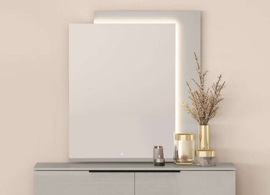 Damien Mirror by Whiteline Modern Living – lifestyle