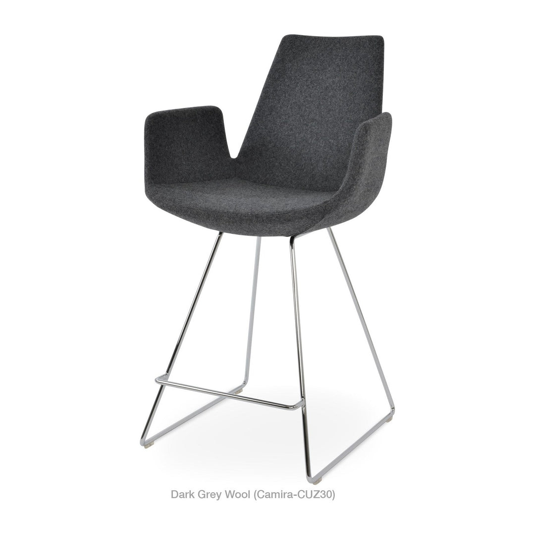 Eiffel Arm Wire Stool