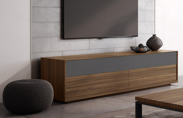Enzo Media Unit: lifestyle