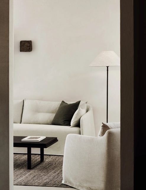 Ethnicraft Weave lounge chair in a relaxed living room