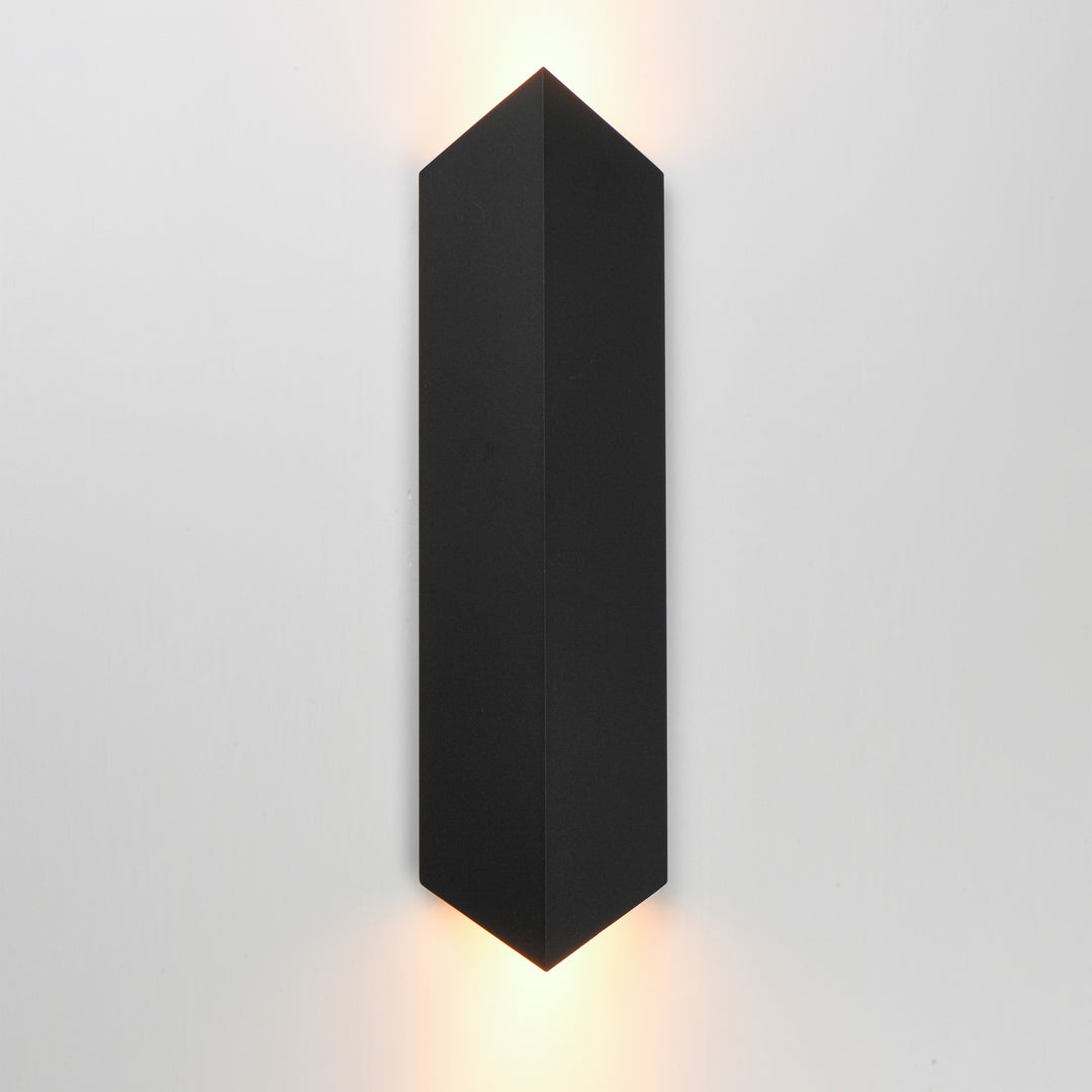 Fractal LED Outdoor Sconce 451564 by Studio M Lighting – lifestyle