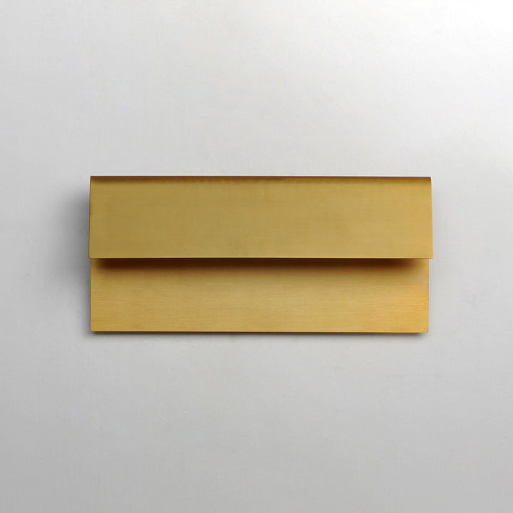 Natural Aged Brass Folded Sconce by Studio M Lighting – lifestyle