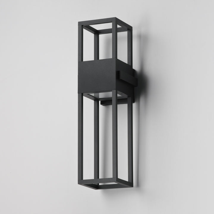 Strand VX 24 Outdoor LED Wall Sconce by Studio M Lighting – lifestyle