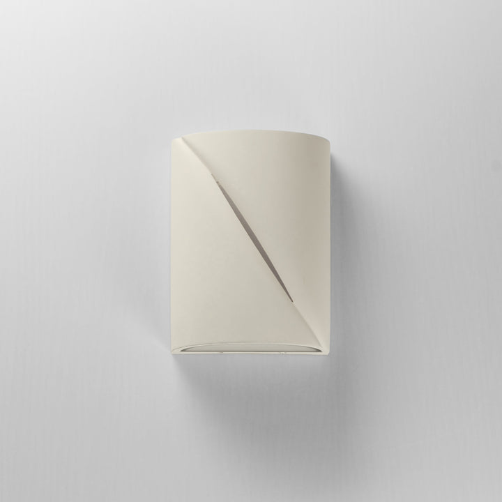 Puff 8 LED Outdoor Wall Sconce by Studio M Lighting – lifestyle